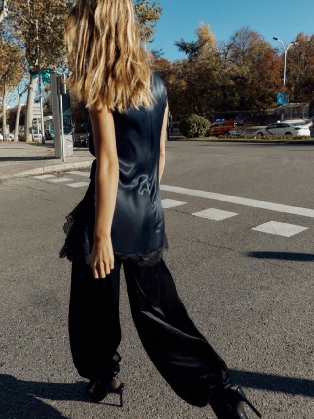 NWT Zara ZW Collection Black Velvet Bloomers /  Balloon Pants